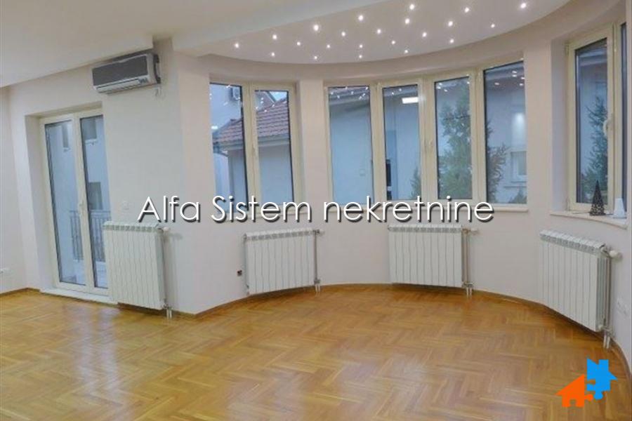 Izdavanje: Kuća 400 m², Banovo brdo – Beograd