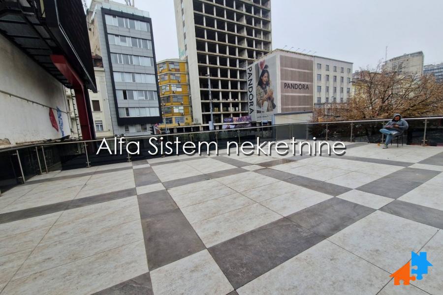 Izdavanje: Poslovni prostor 216 m², Savski venac – Beograd
