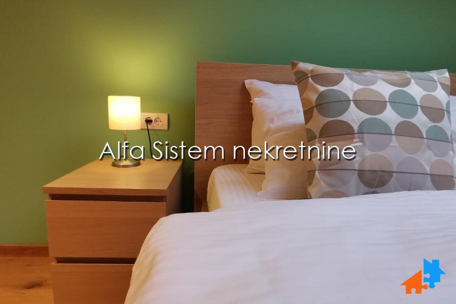 Izdavanje: Trosoban stan 90 m², Stari grad – Beograd