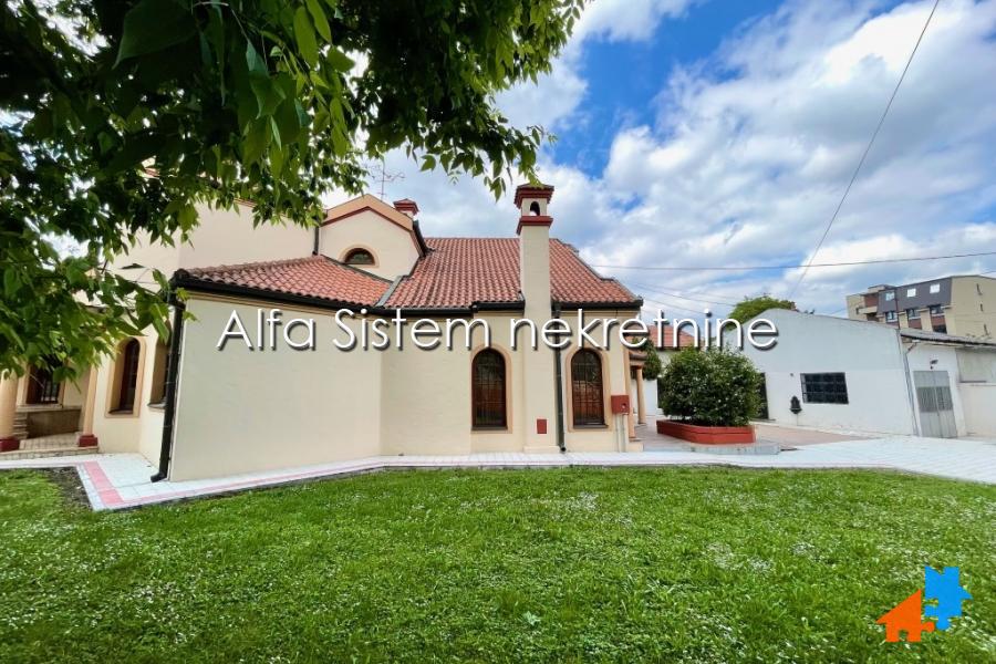 Izdavanje: Kuća 250 m², Voždovac – Beograd