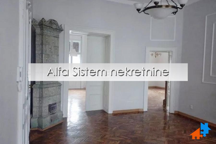 Izdavanje: Četvorosoban stan 120 m², Stari grad – Beograd