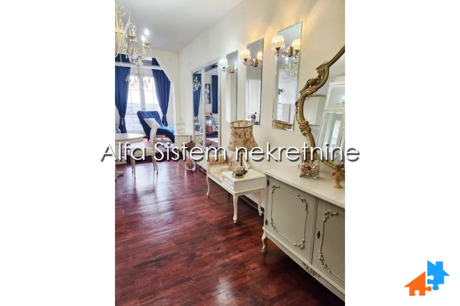 Izdavanje: Jednoiposoban stan 63 m², Vračar – Beograd