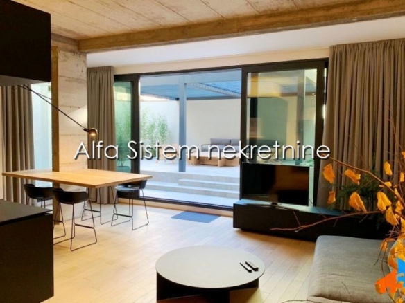 Izdavanje: Trosoban stan 85 m², Vračar – Beograd