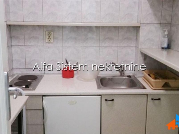 Izdavanje: Poslovni prostor 66 m², Stari grad – Beograd