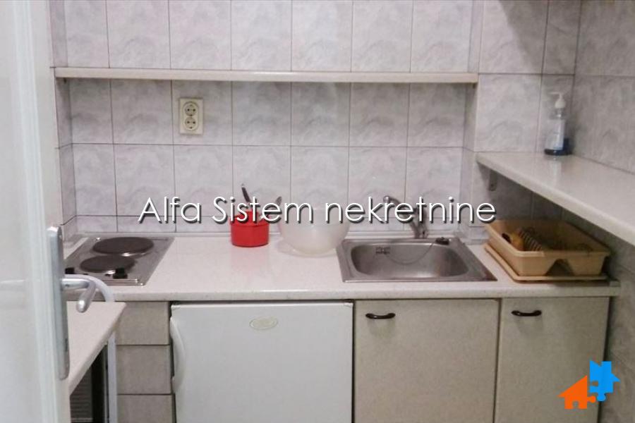 Izdavanje: Poslovni prostor 66 m², Stari grad – Beograd