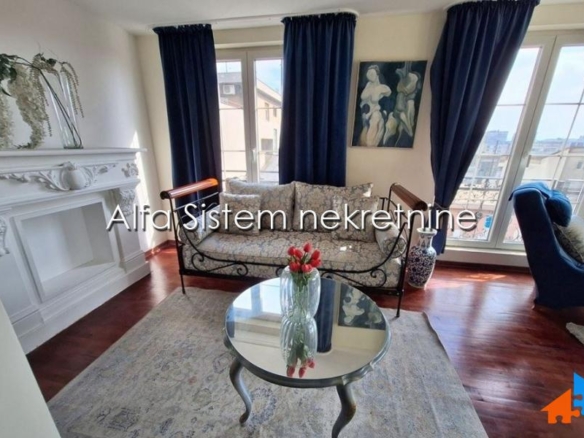 Izdavanje: Jednoiposoban stan 63 m², Vračar – Beograd