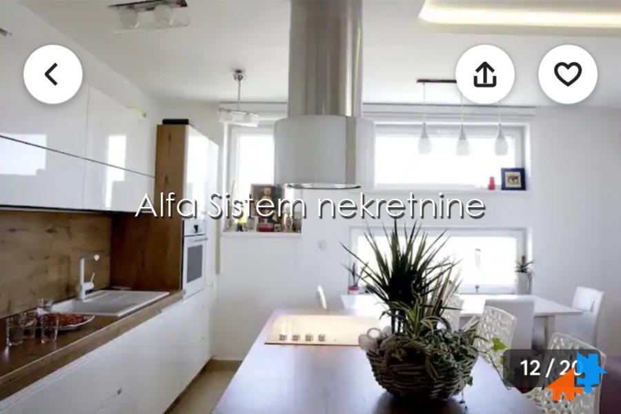 Izdavanje: Četvorosoban stan 100 m², Novi Beograd – Beograd