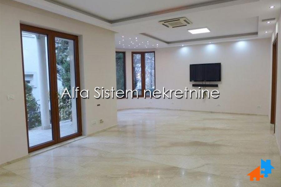 Izdavanje: Kuća 400 m², Banovo brdo – Beograd