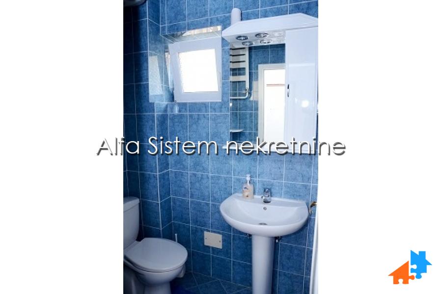 Izdavanje: Trosoban stan 80 m², Stari grad – Beograd