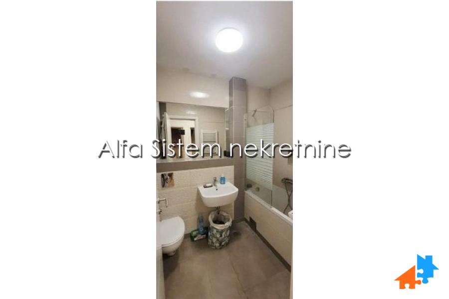 Izdavanje: Trosoban stan 72 m², Zvezdara – Beograd