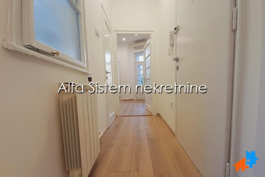 Izdavanje: Poslovni prostor 87 m², Vračar – Beograd