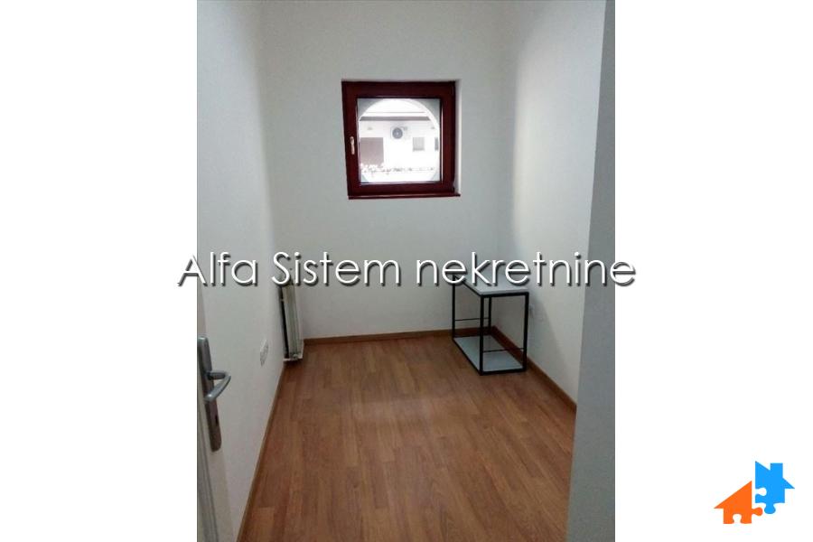 Izdavanje: Poslovni prostor 66 m², Stari grad – Beograd