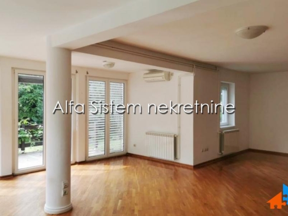 Izdavanje: Kuća 400 m², Savski venac – Beograd