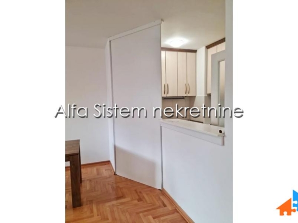 Izdavanje: Trosoban stan 85 m², Voždovac – Beograd