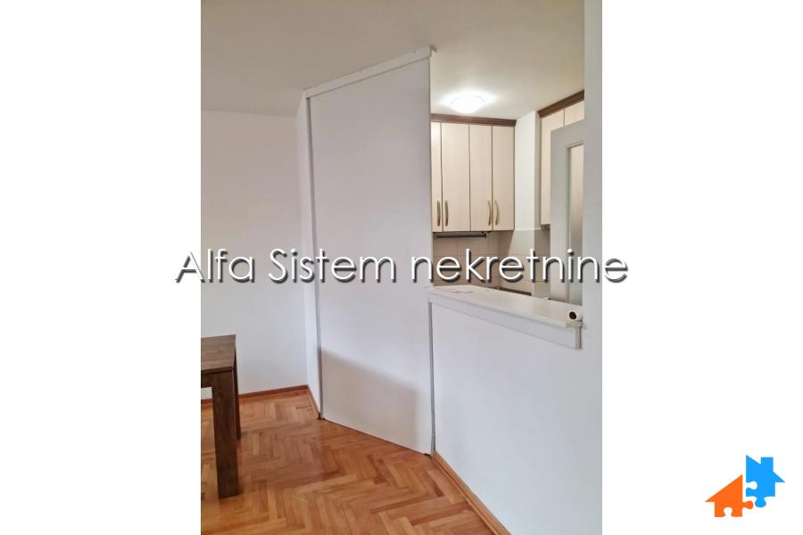 Izdavanje: Trosoban stan 85 m², Voždovac – Beograd