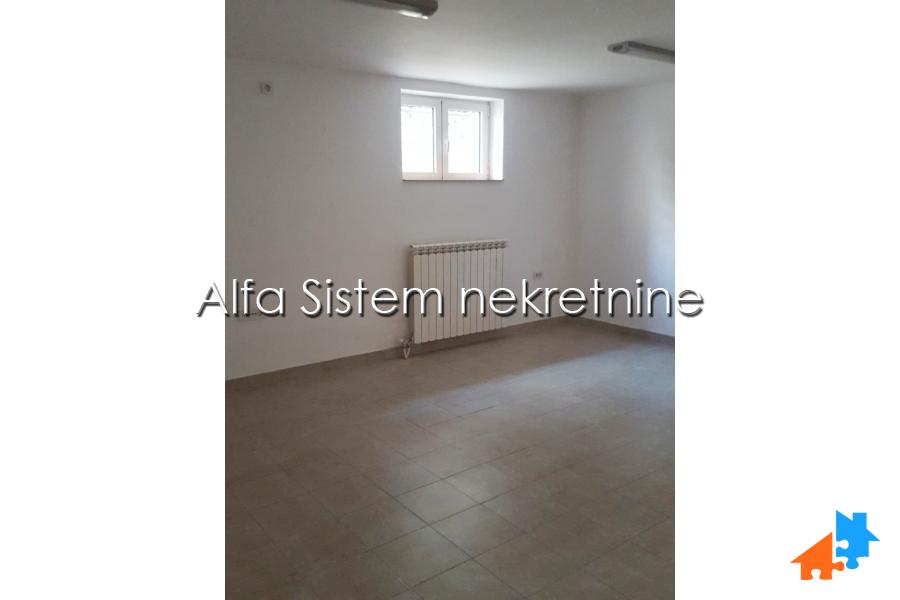 Izdavanje: Kuća 600 m², Savski venac – Beograd