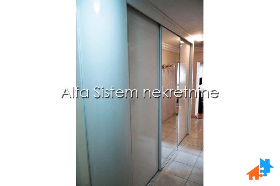 Izdavanje: Četvorosoban stan 127 m², Palilula – Beograd