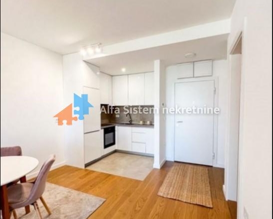 Izdavanje: Dvosoban stan 48 m², Novi Beograd – Beograd