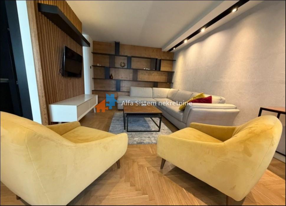 Izdavanje: Dvoiposoban stan 76 m², Čukarica – Beograd