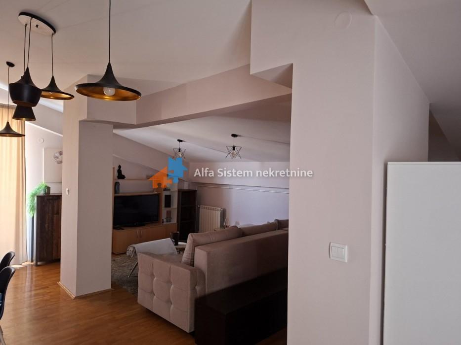Izdavanje: Dvosoban stan 70 m², Voždovac – Beograd