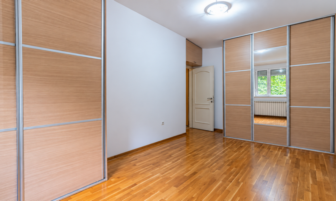 Izdavanje: Trosoban stan 77 m², Voždovac – Beograd