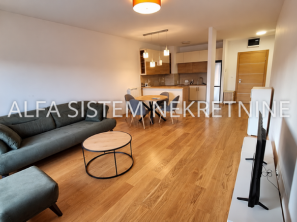 Izdavanje: Dvosoban stan 63 m², Novi Beograd – Beograd