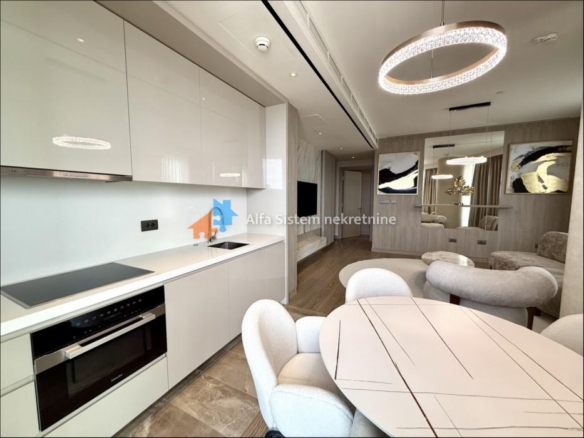 Izdavanje: Dvosoban stan 74 m², Savski venac – Beograd