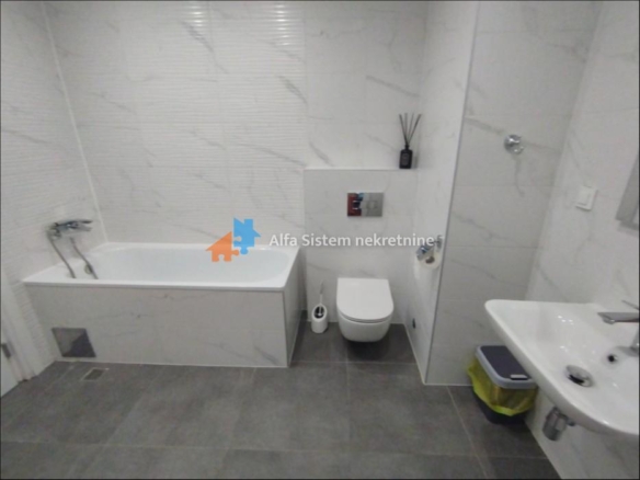 Izdavanje: Trosoban stan 88 m², Voždovac – Beograd