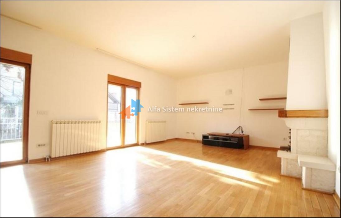 Izdavanje: Kuća 600 m², Savski venac – Beograd