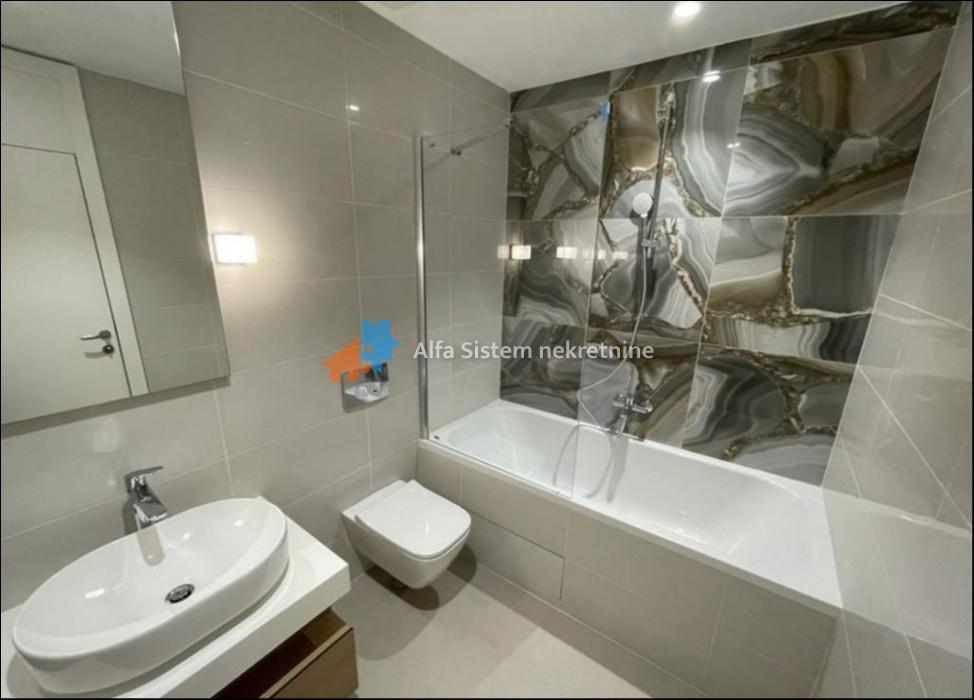 Izdavanje: Dvosoban stan 60 m², Savski venac – Beograd