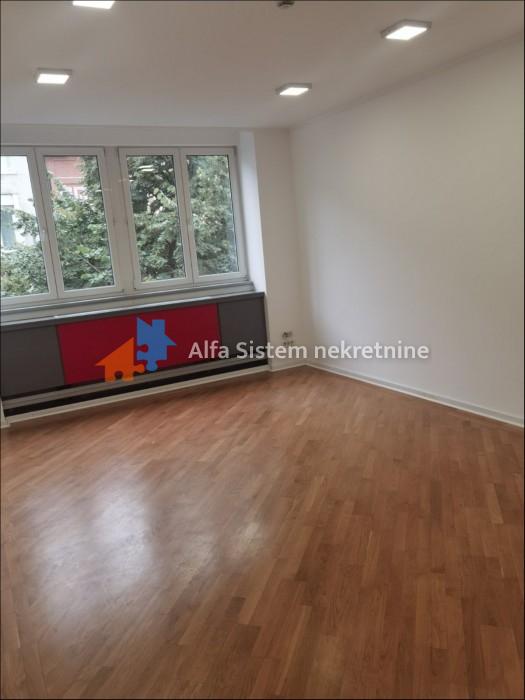 Izdavanje: Poslovni prostor 420 m², Stari grad – Beograd