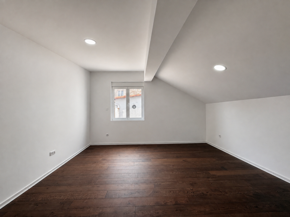 Izdavanje: Petosoban stan 250 m², Stari grad – Beograd