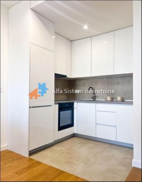 Izdavanje: Dvosoban stan 48 m², Novi Beograd – Beograd