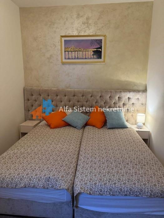 Izdavanje: Dvosoban stan 60 m², Stari grad – Beograd