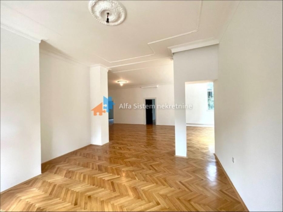 Izdavanje: Kuća 600 m², Savski venac – Beograd