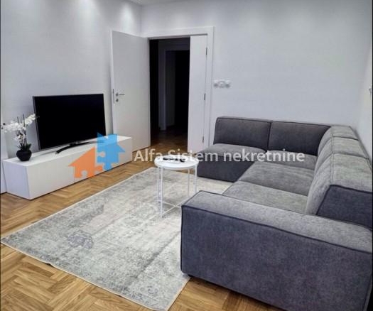 Izdavanje: Trosoban stan 73 m², Voždovac – Beograd