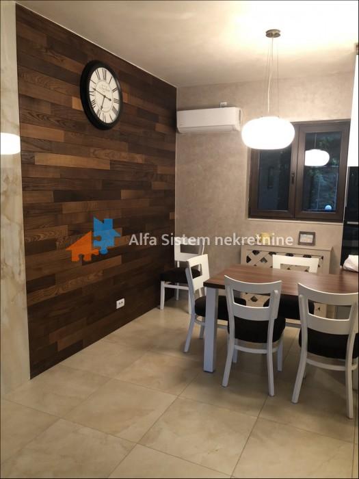 Izdavanje: Kuća 180 m², Zvezdara – Beograd