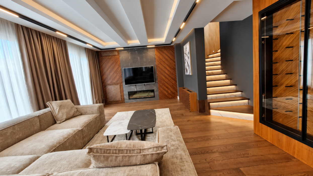 Izdavanje: Četvorosoban stan 275 m², Vračar – Beograd Izdavanje: Četvorosoban stan 275 m², Vračar – Beograd