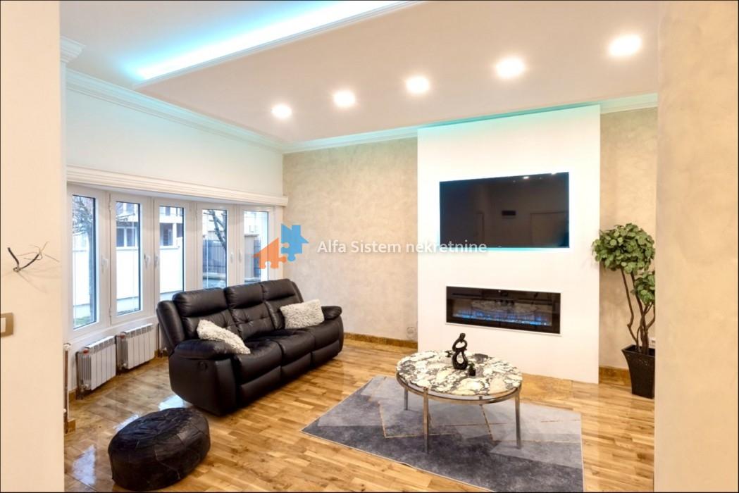 Izdavanje: Kuća 417 m², Voždovac – Beograd