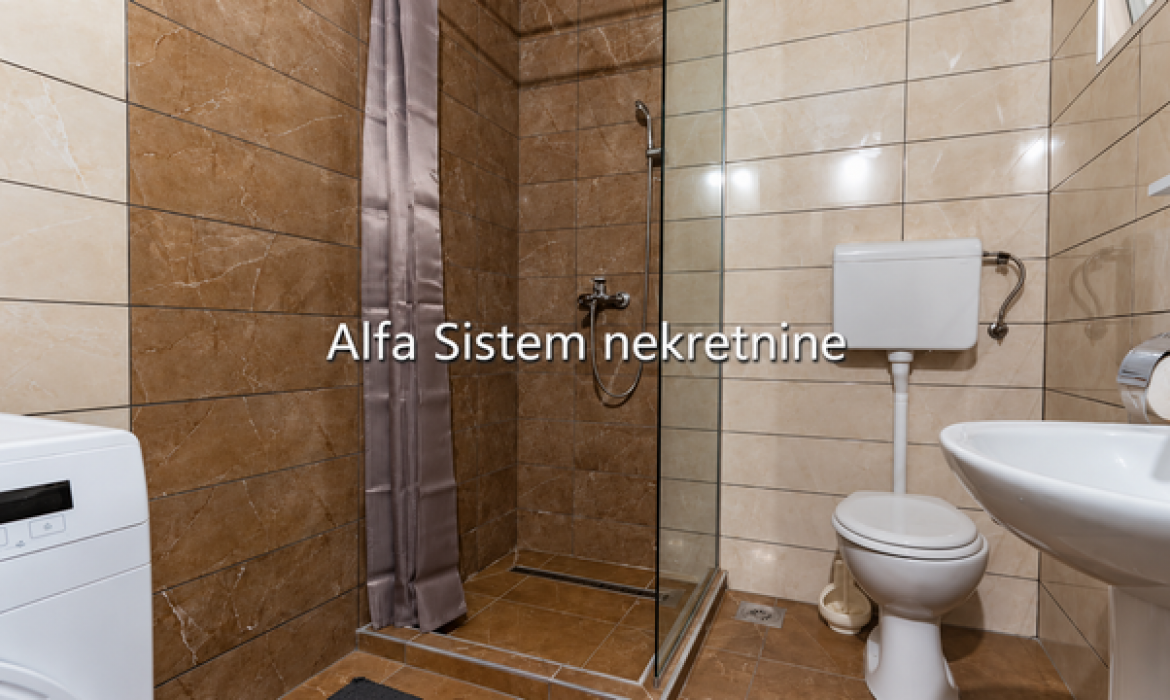 Izdavanje: Dvosoban stan 65 m², Savski venac – Beograd