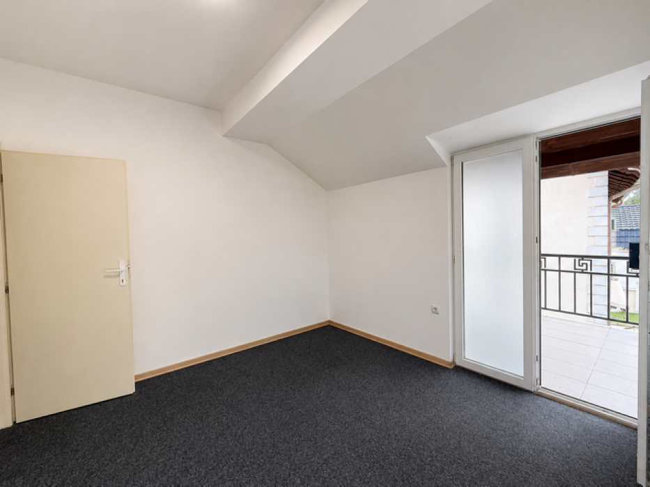 Izdavanje: Kuća 240 m², Zvezdara – Beograd