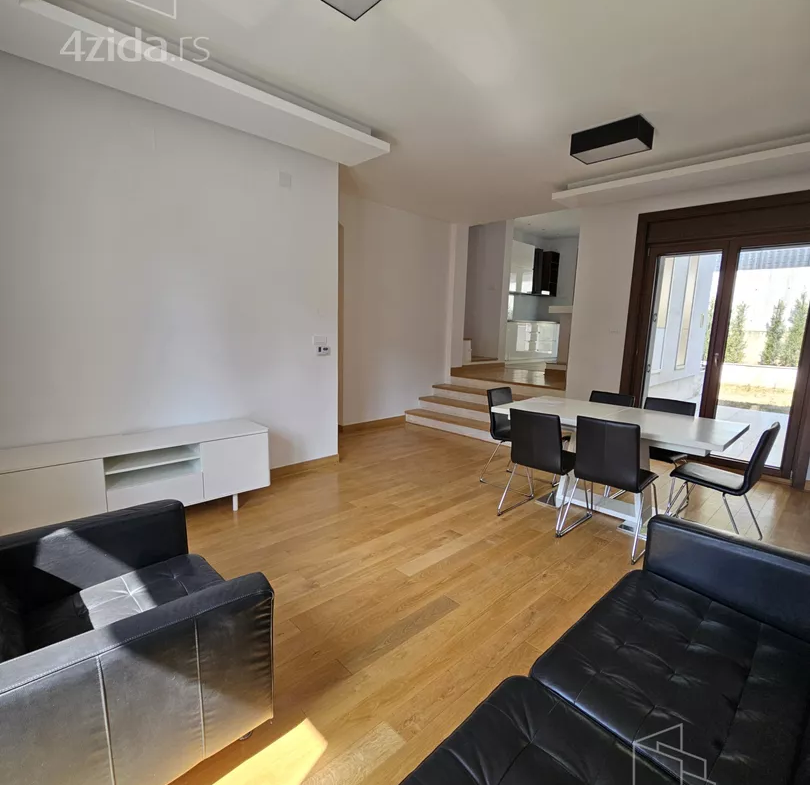 Izdavanje: Kuća 240 m², Dedinje – Beograd