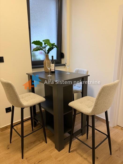 Izdavanje: Dvosoban stan 60 m², Stari grad – Beograd