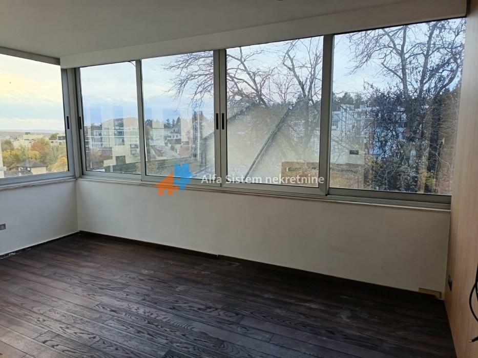 Izdavanje: Poslovni prostor 155 m², Savski venac – Beograd