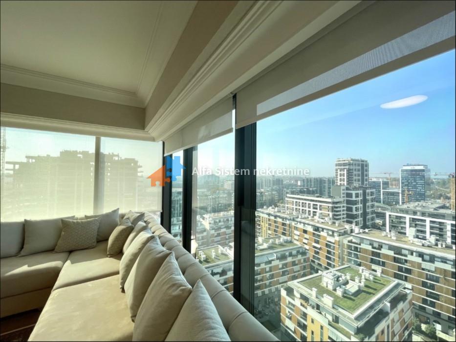 Izdavanje: Četvorosoban stan 123 m², Novi Beograd – Beograd
