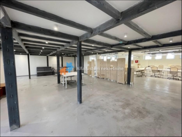 Izdavanje: Poslovni prostor 1000 m², Voždovac – Beograd