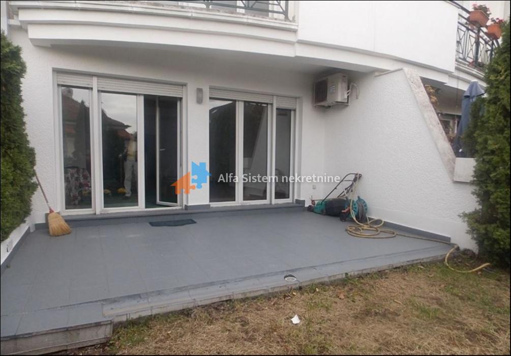 Izdavanje: Kuća 200 m², Dedinje – Beograd