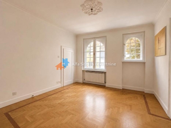 Izdavanje: Dvosoban stan 86 m², Stari grad – Beograd