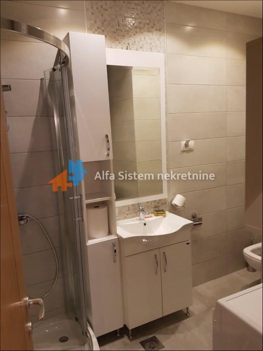 Izdavanje: Trosoban stan 62 m², Zvezdara – Beograd