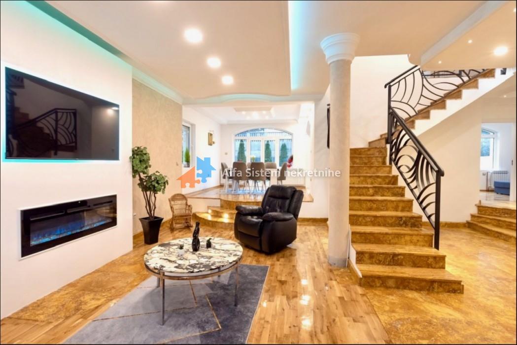 Izdavanje: Kuća 417 m², Voždovac – Beograd